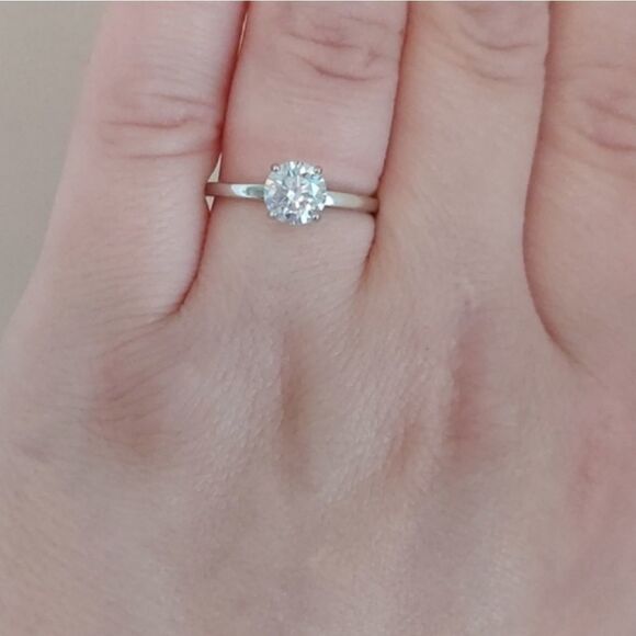 1 Carat Moissanite Sterling Silver Ring - Picture 6 of 16